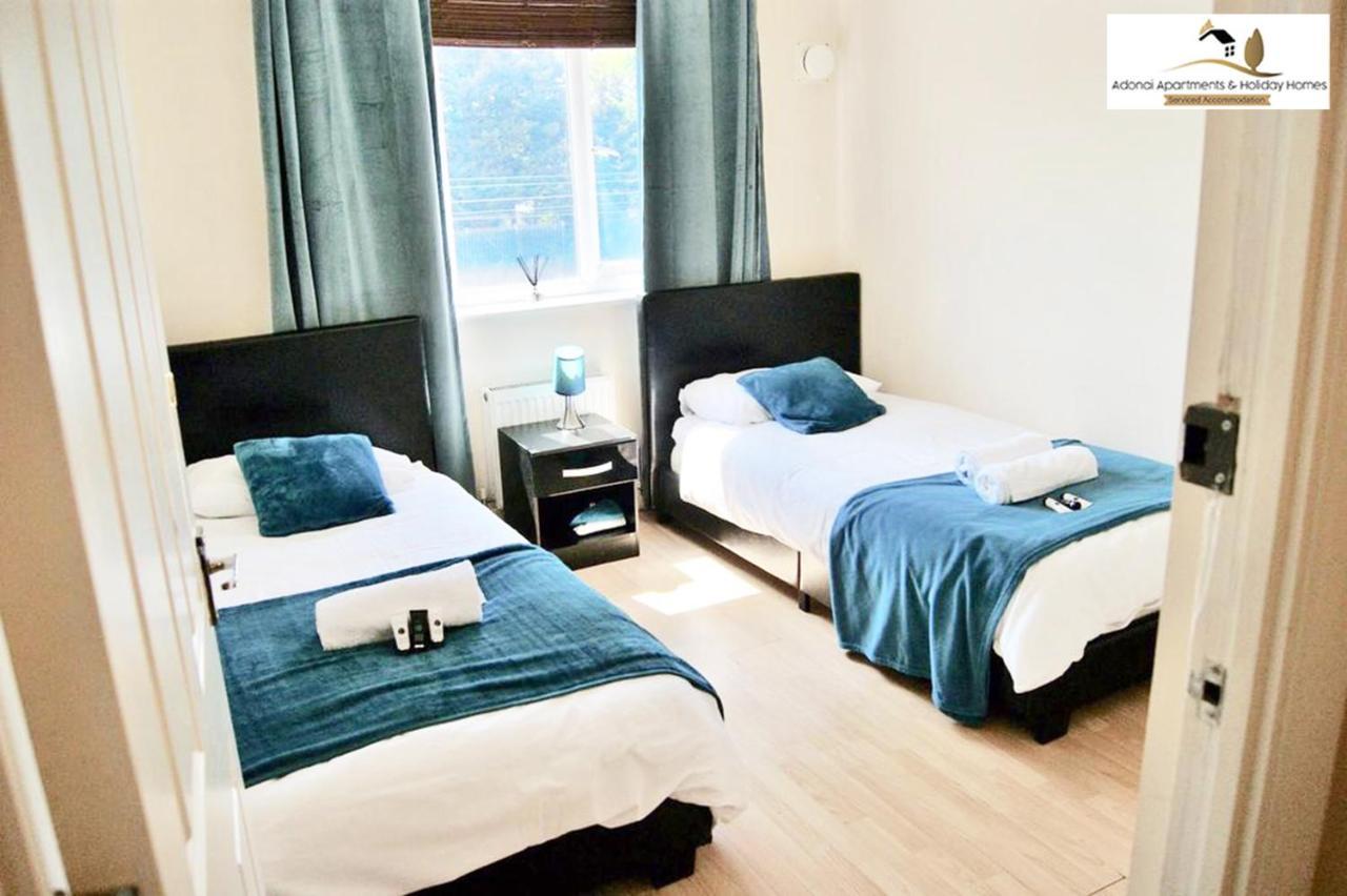 2 Bedroom Apartment At Dagenham , Adonai Serviced Accommodation, Free Wifi And Parking Exterior photo
