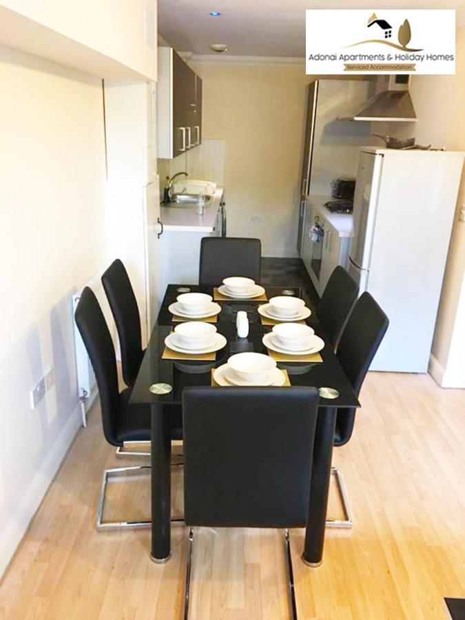 2 Bedroom Apartment At Dagenham , Adonai Serviced Accommodation, Free Wifi And Parking Exterior photo